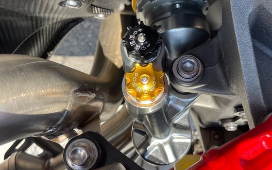 Gebrauchtmotorrad Triumph Speed Triple R - Bild 15