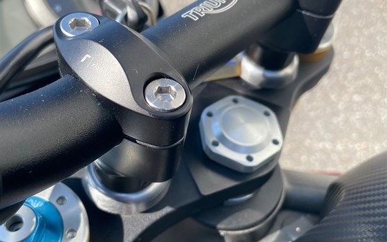 Gebrauchtmotorrad Triumph Speed Triple R - Bild 23