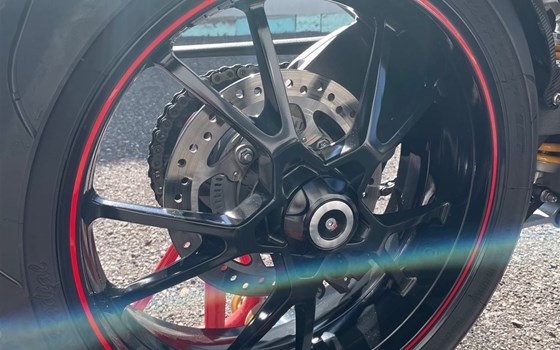 Gebrauchtmotorrad Triumph Speed Triple R - Bild 24