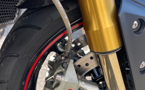 Gebrauchtmotorrad Triumph Speed Triple R - Bild 25
