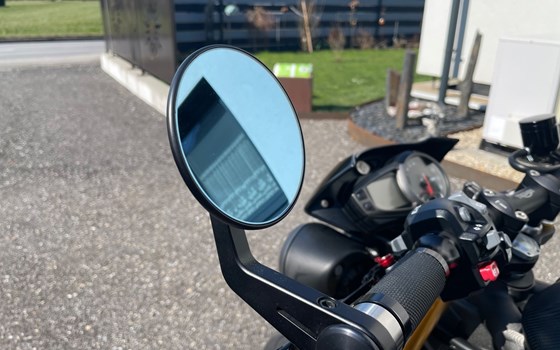 Gebrauchtmotorrad Triumph Speed Triple R - Bild 4