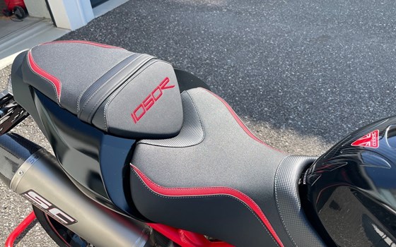 Gebrauchtmotorrad Triumph Speed Triple R - Bild 7