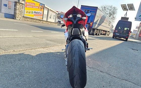 Gebrauchtmotorrad Ducati Panigale V4 SP2 - Bild 4