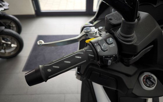 Neufahrzeug Kymco XCITING VS 400i TCS ABS - Bild 10