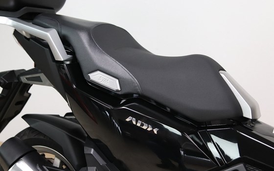 Gebrauchtmotorrad Sym ADX 125 - Bild 4