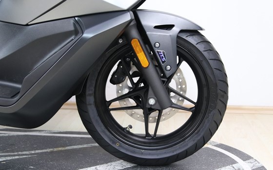 Gebrauchtmotorrad Voge SR3 - Bild 4