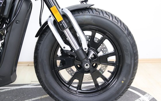 Neufahrzeug Benelli Leoncino Bobber 400 - Bild 5