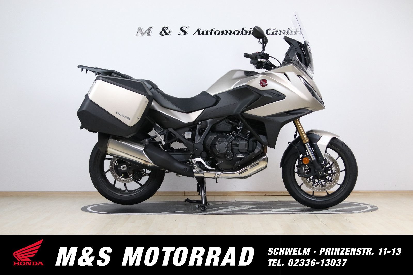 Honda NT1100 DCT Electronic Suspension