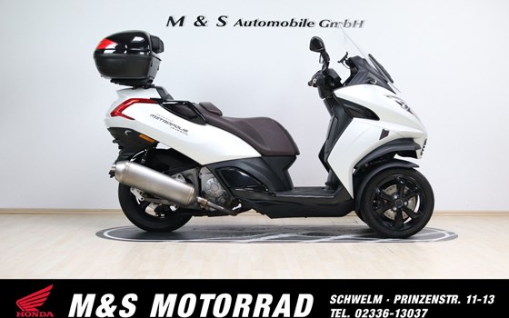 Gebrauchtmotorrad Peugeot Metropolis 400 - Bild 1
