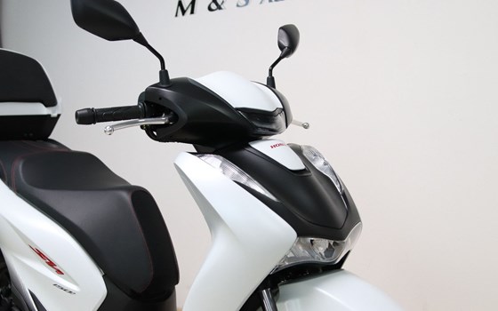 Neufahrzeug Honda SH150i - Bild 5
