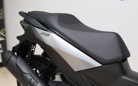 Neufahrzeug Voge SR3 - Bild 4