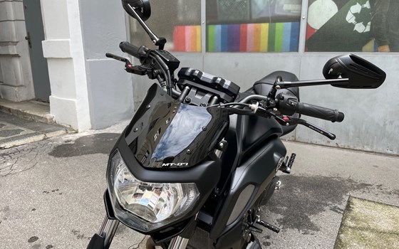 Gebrauchtmotorrad Yamaha MT-07 - Bild 3