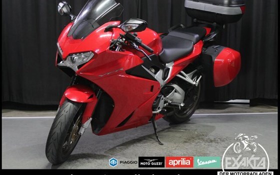 Gebrauchtmotorrad Honda VFR 800 F - Bild 1