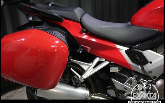 Gebrauchtmotorrad Honda VFR 800 F - Bild 26