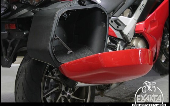 Gebrauchtmotorrad Honda VFR 800 F - Bild 30