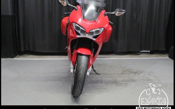 Gebrauchtmotorrad Honda VFR 800 F - Bild 8