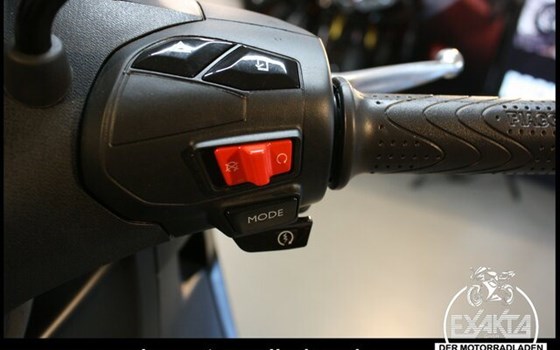 Neufahrzeug Piaggio Beverly 400 hpe - Bild 19