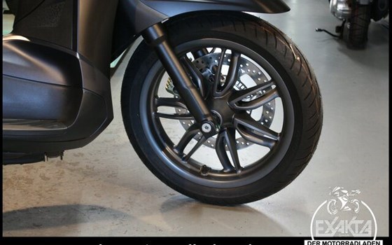 Neufahrzeug Piaggio Beverly 400 hpe - Bild 6