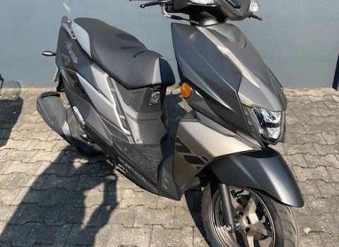 Neufahrzeug Suzuki Avenis 125 - Bild 2