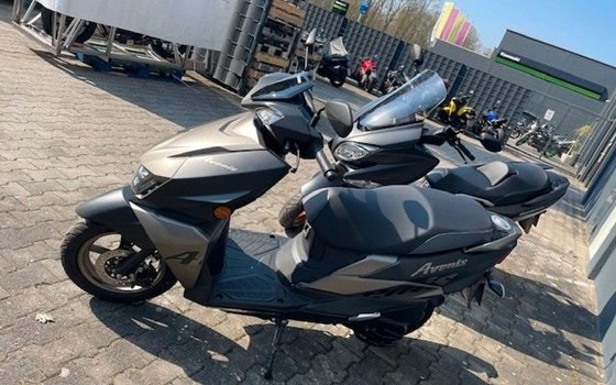 Neufahrzeug Suzuki Avenis 125 - Bild 5