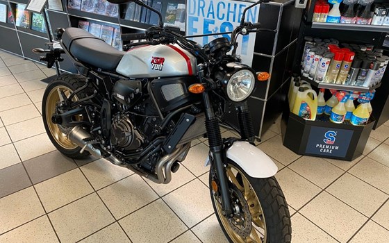 Gebrauchtmotorrad Yamaha XSR700 XTribute - Bild 2