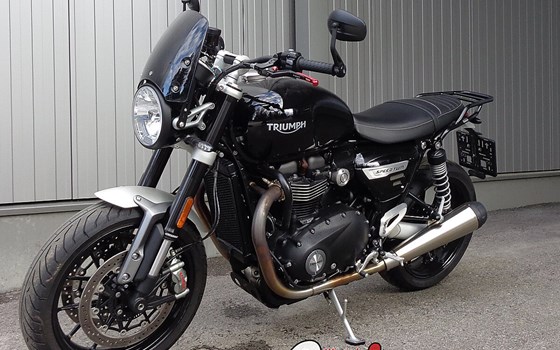 Gebrauchtmotorrad Triumph Speed Twin 1200 - Bild 1