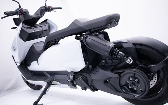 Gebrauchtmotorrad BMW CE 04 - Bild 13