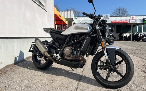 Gebrauchtmotorrad Husqvarna Vitpilen 701 - Bild 2