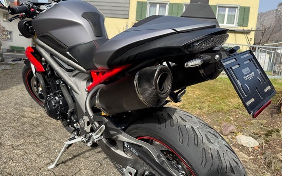 Motorrad Occasion Triumph Speed Triple 1050 - Bild 3