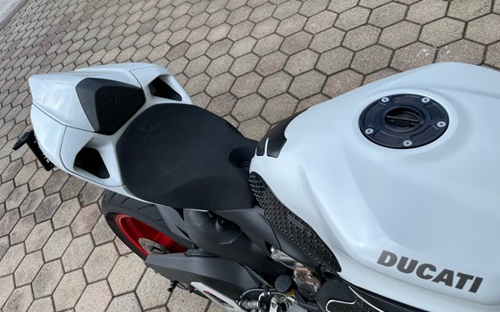 Gebrauchtmotorrad Ducati 899 Panigale - Bild 8