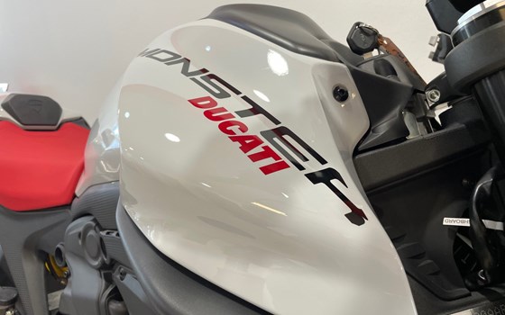 Gebrauchtmotorrad Ducati Monster + - Bild 5