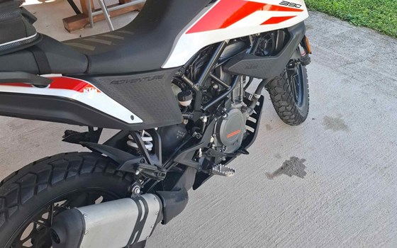 Gebrauchtmotorrad KTM 390 Adventure - Bild 3