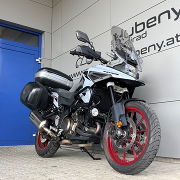 Suzuki V-Strom 1050