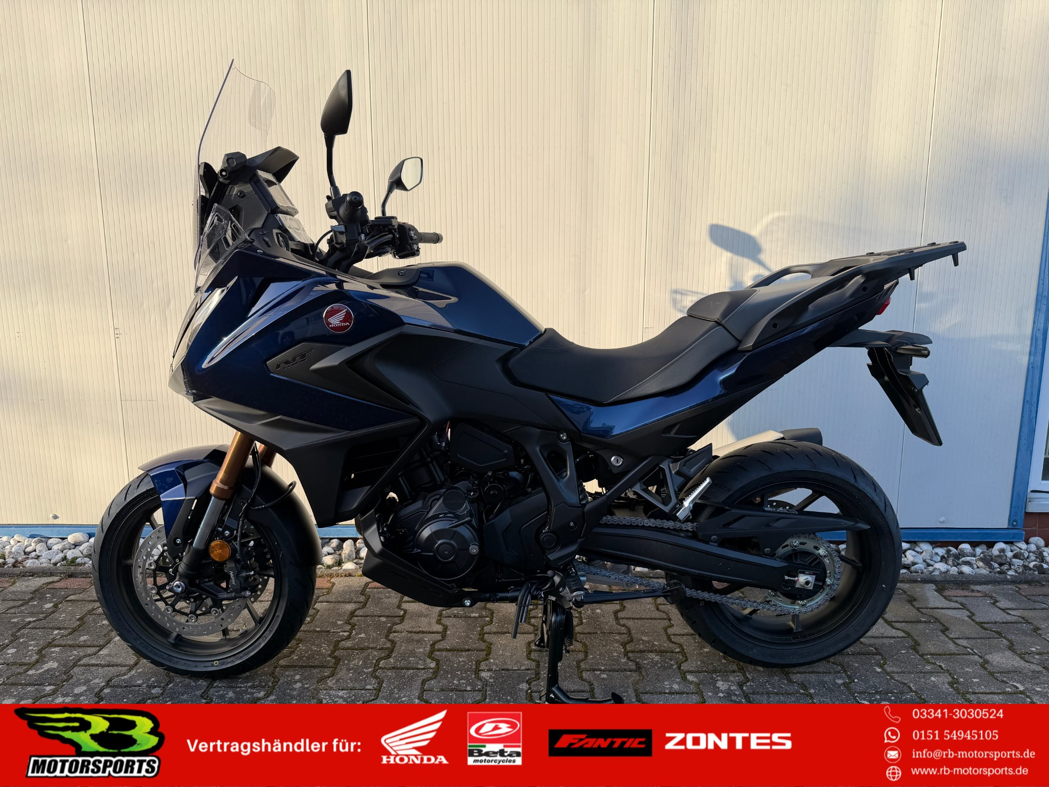 Honda NT1100 DCT Electronic Suspension