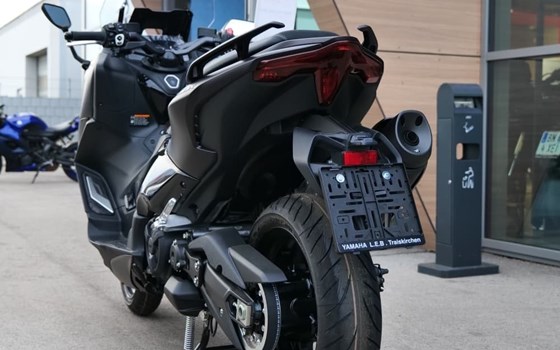 Gebrauchtmotorrad Yamaha TMAX 560 Tech Max - Bild 7