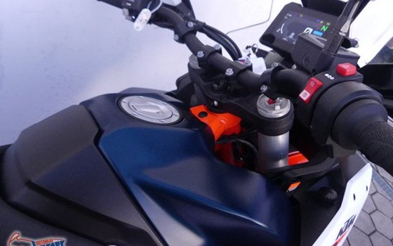 Gebrauchtmotorrad KTM 890 Adventure R - Bild 4