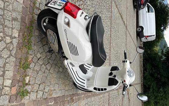 Gebrauchtmotorrad Vespa GTS 125 i.e. Super Sport - Bild 4