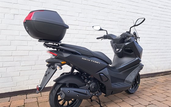 Neufahrzeug Kymco Sky Town 125i ABS - Bild 3