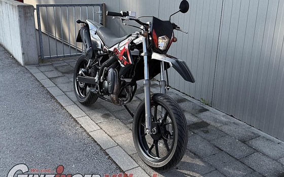 Gebrauchtmotorrad Rieju MRT 50 SM - Bild 5