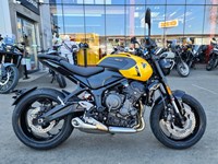 Neumotorrad Triumph Trident 660 Teilzahlung € 79, mit Garantie Modell 2026