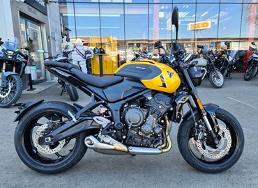 Neumotorrad Triumph Trident 660