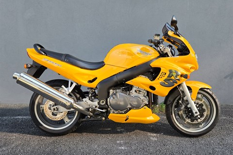 Tourentaugliche Motorräder bis 3.500 Euro