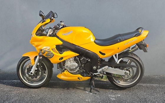 Gebrauchtmotorrad Triumph Sprint RS - Bild 2