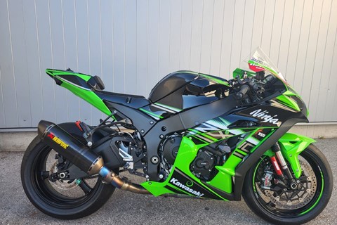 Motorräder mit über 200PS im Vergleich