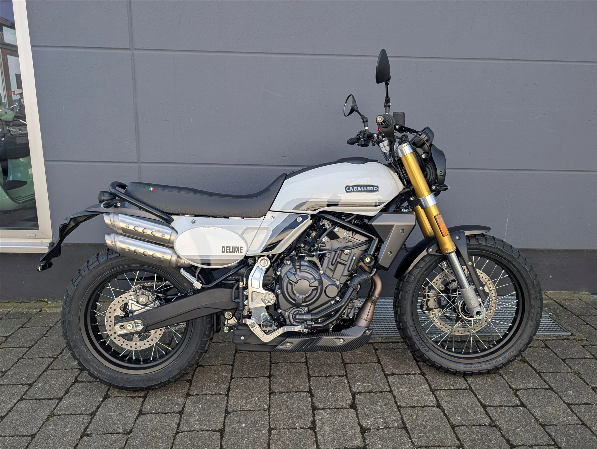 Fantic Caballero 700