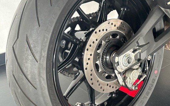 Gebrauchtmotorrad Ducati Monster + - Bild 3