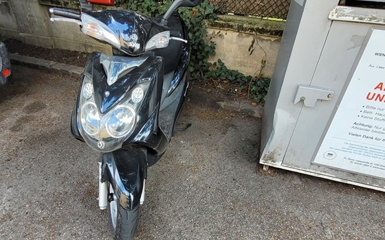 Gebrauchtmotorrad Sym VS 125 - Bild 4