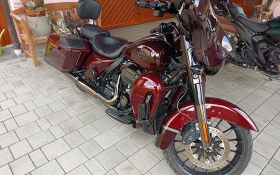 Gebrauchtmotorrad Harley-Davidson CVO Street Glide FLHXSE - Bild 4