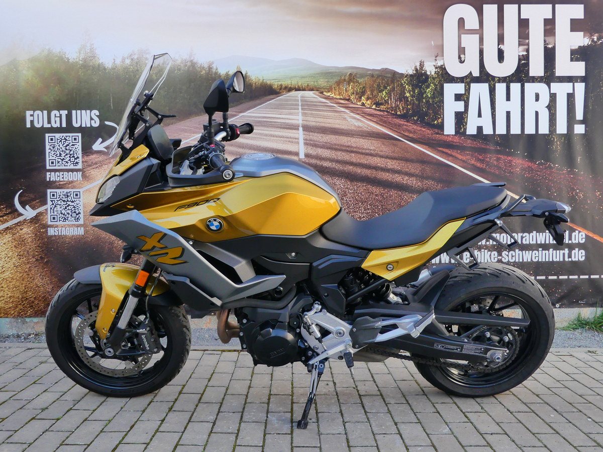 BMW F 900 XR