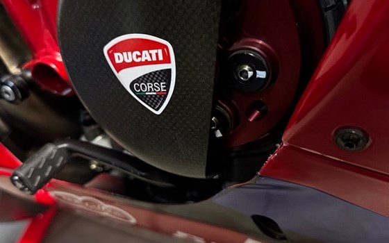Gebrauchtmotorrad Ducati 1098 R - Bild 8
